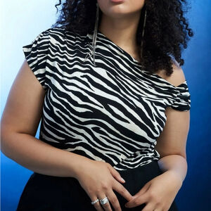 NWT Additionelle Zebra Print Drape Blouse